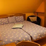 Zatisi Pensión 3*