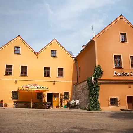 Zatisi 3*